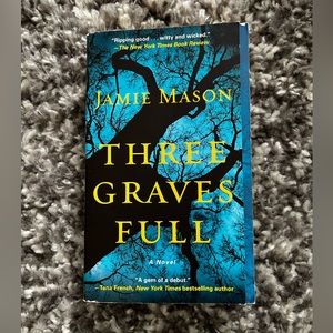 Add on item, free when bundled.  Click and subtract $ amount from offer